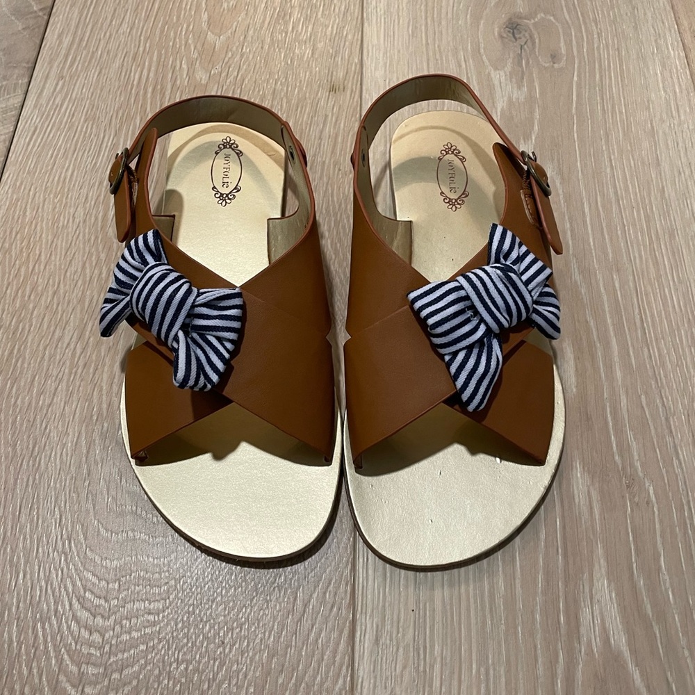 NWOT Joyfolie brown leather sandals with blue & white striped bow